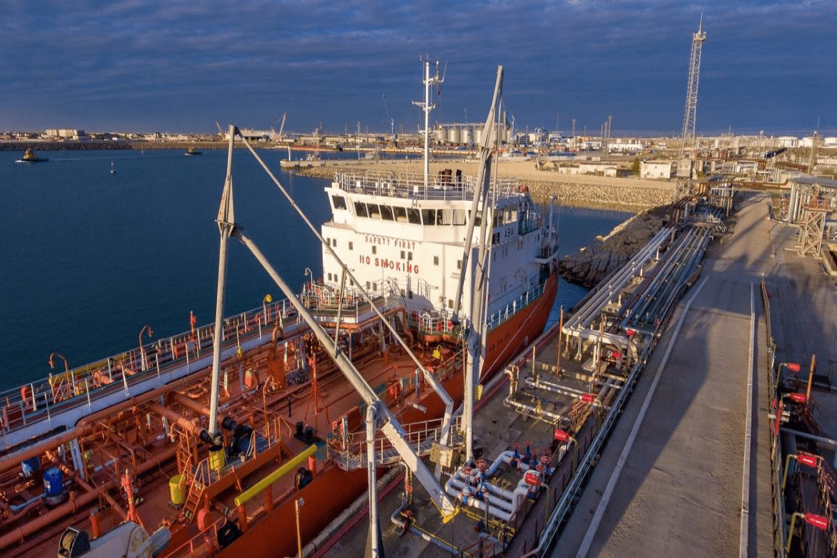 Oil transit