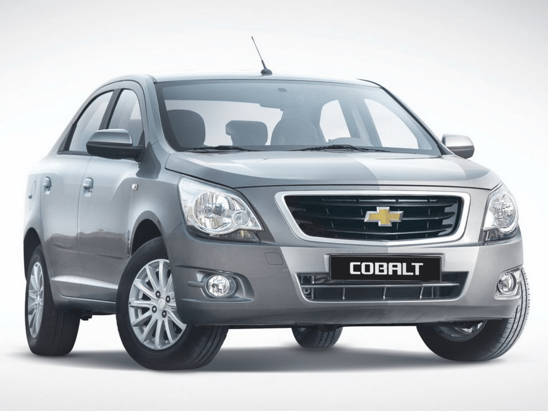 Серый Сhevrolet Cobalt