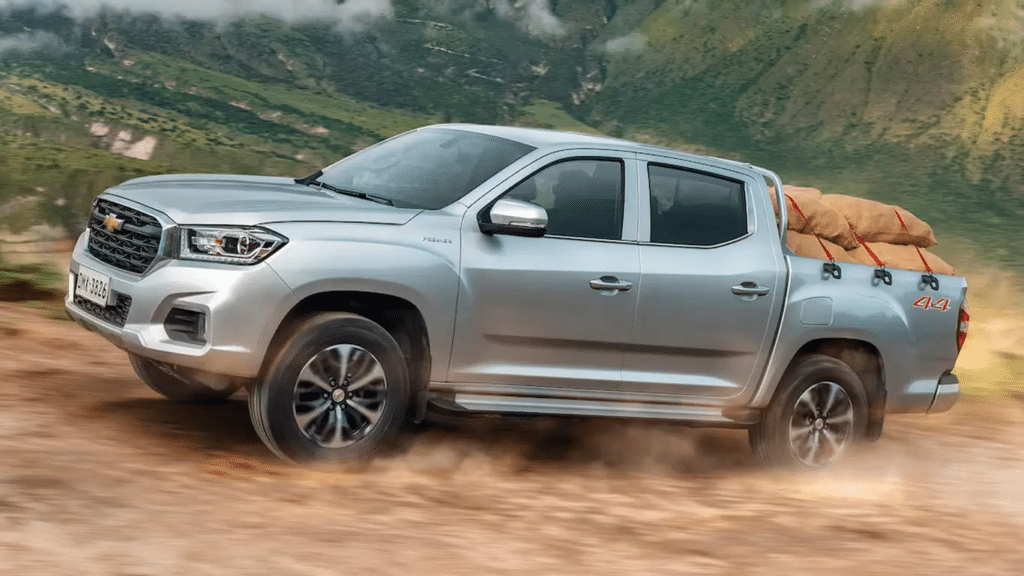 Sirli Chevrolet pikapi Kolumbiyada sinovdan o‘tdi / Foto: Chevrolet