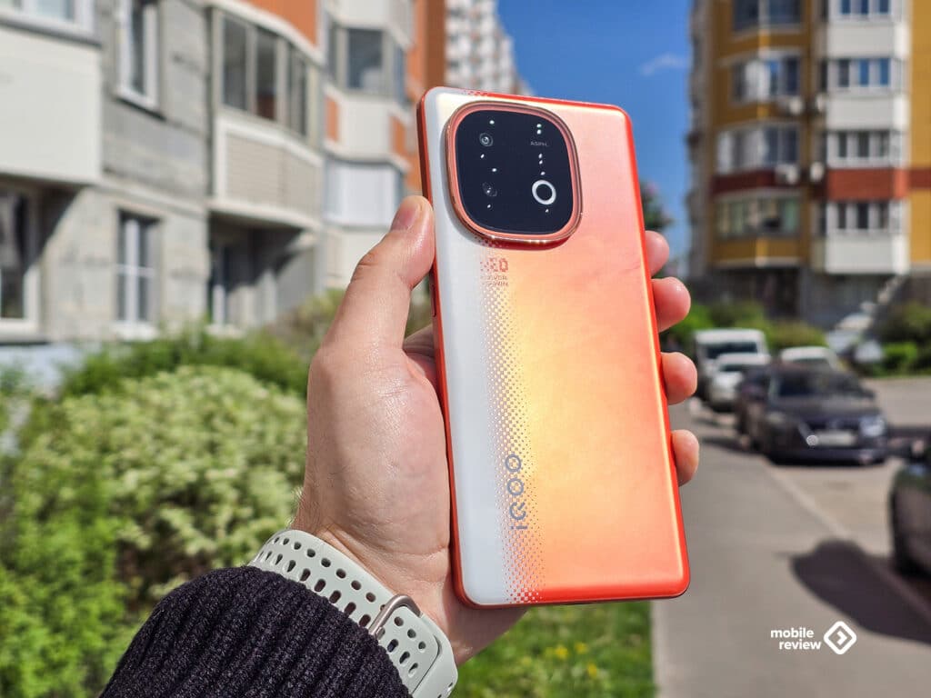 iQOO Neo 10