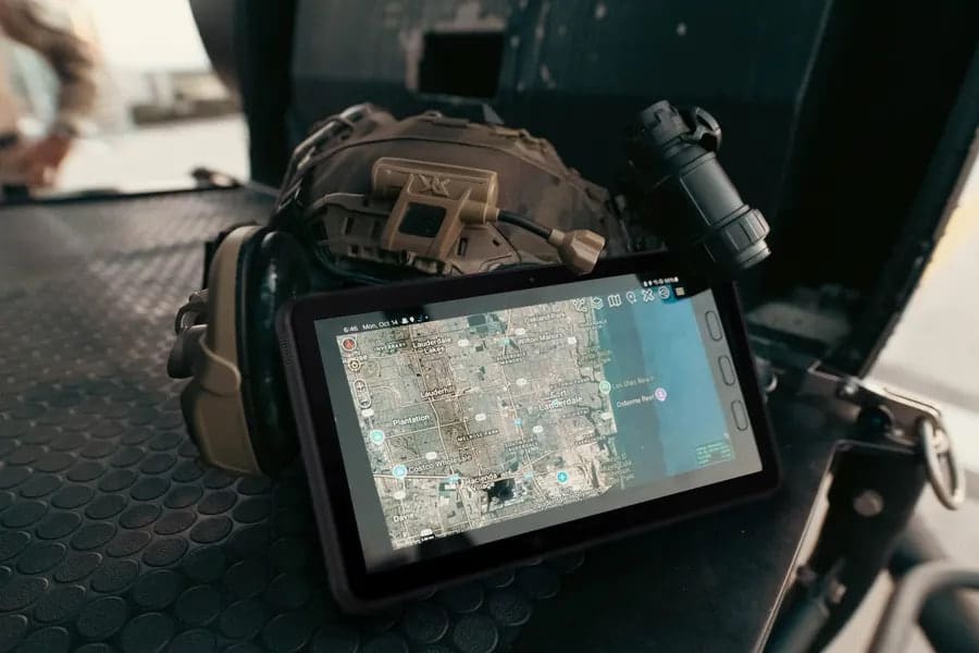 Samsung harbiy xizmat uchun planshet taqdim etdi / Foto: Samsung