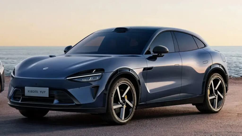 Tesla’dan arzon va yangi interyerda