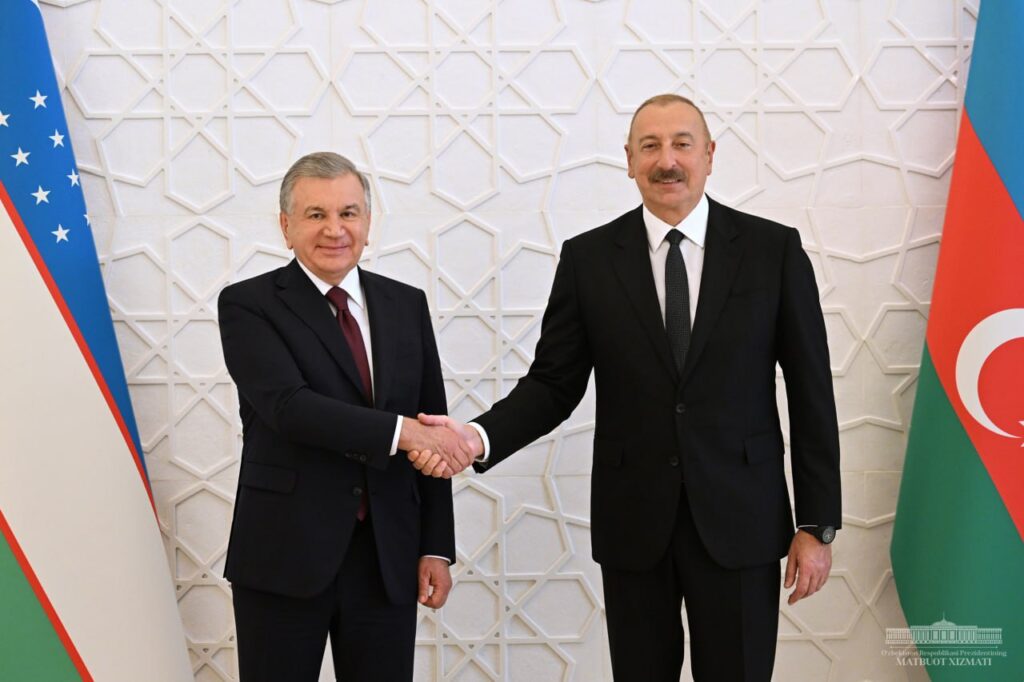 Узбекистан и Азербайджан
