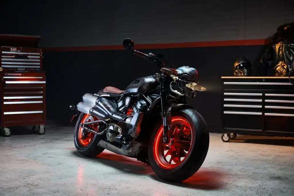 Мотоцикл Harley Davidson в стиле Doom