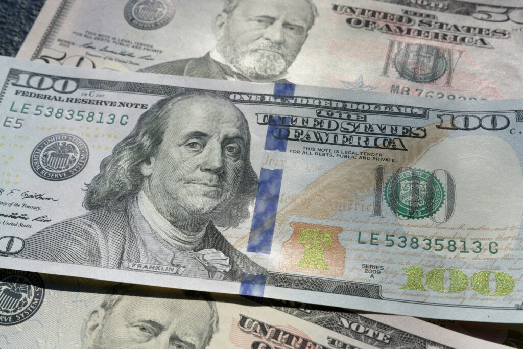 Dollar rate exchange June