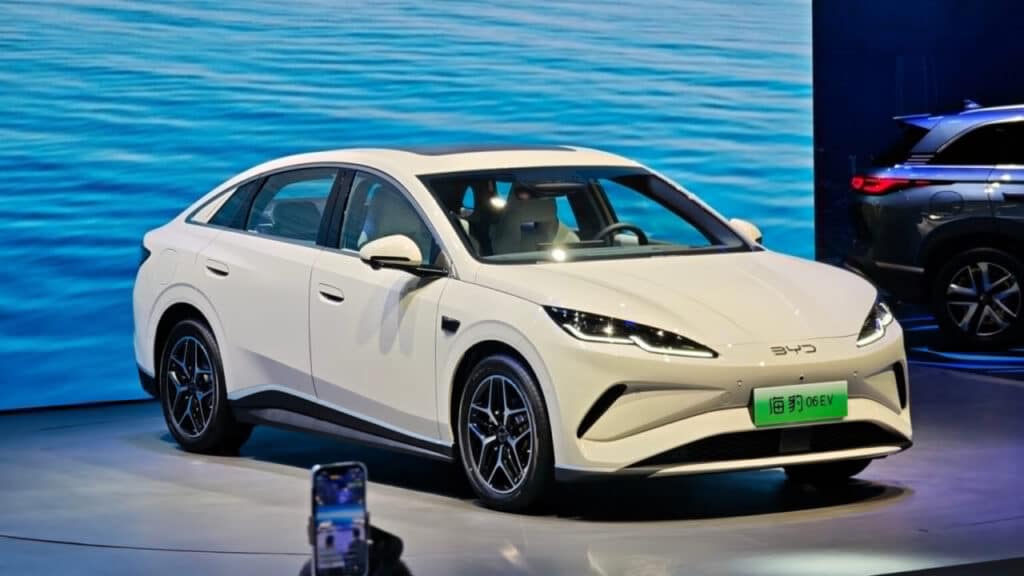 BYD Seal 06 elektromobili sotuvga chiqdi / Foto: CarNewsChina