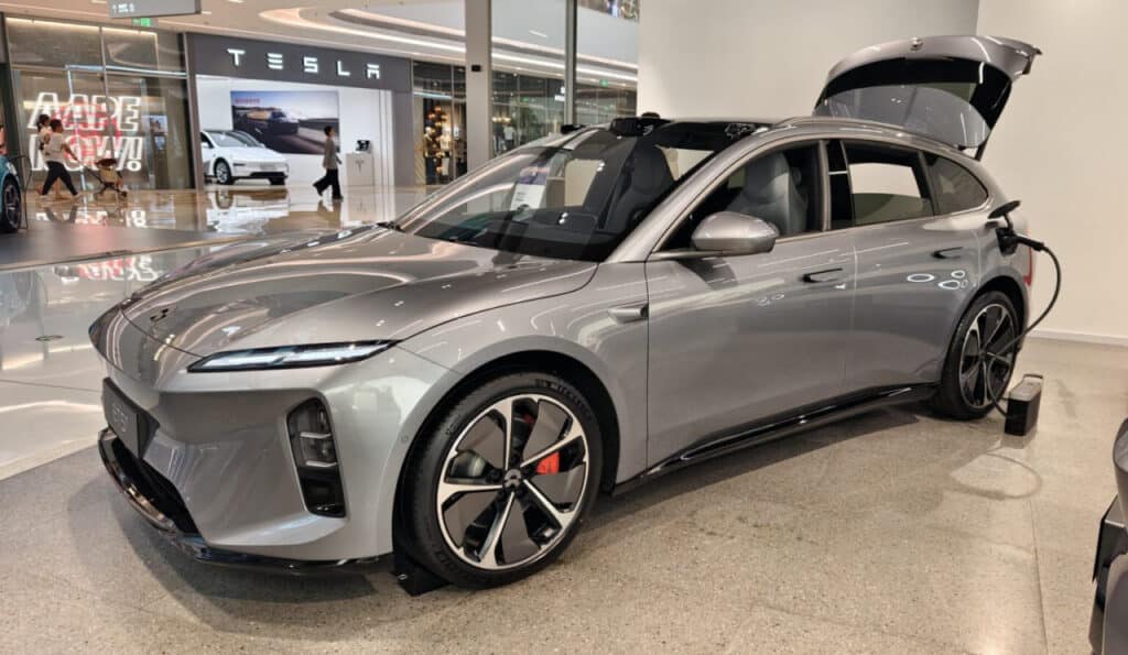 Nio ET5 Touring 2025: 500 ta yangilanish bilan taqdim etildi / Foto: CarNewsChina