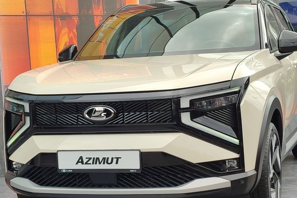 Lada Azimut PMEF-2025’da namoyish qilindi / Foto: RG