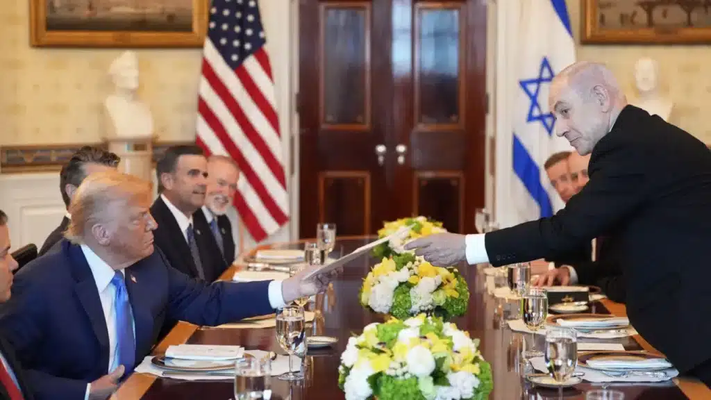 Netanyahu Trampni Tinchlik bo‘yicha Nobel mukofotiga tavsiya qildi / Foto: Alex Brandon / AP