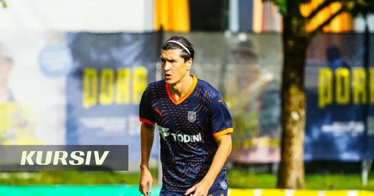 Eldor Shomurodov making his debut for Istanbul Bașakşehir