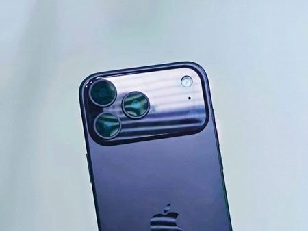 iPhone 17