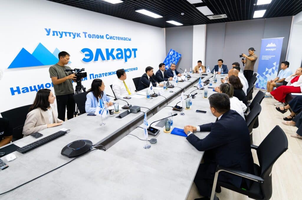 Интеграция платежных систем Uzcard и «Элкарт»