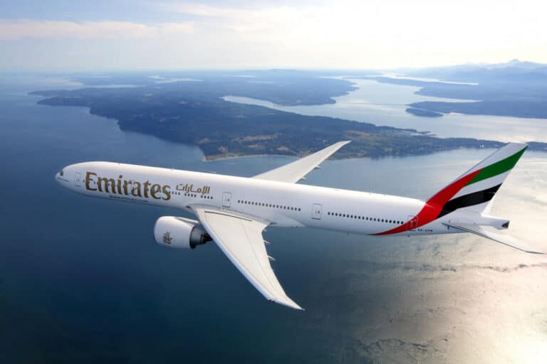 Emirates nega Starlink’ni tanladi — kompaniya izoh berdi