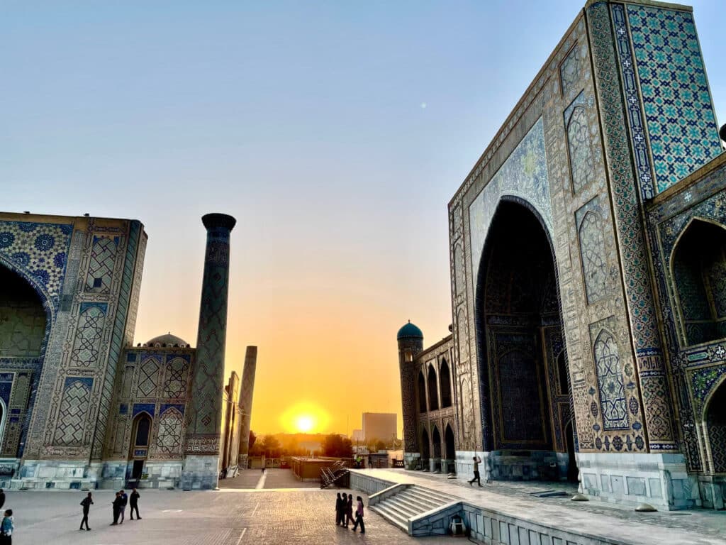 Samarkand, Registon