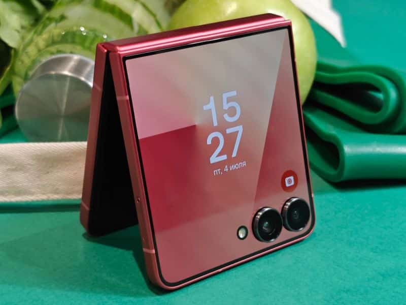 Samsung Galaxy Z Flip7