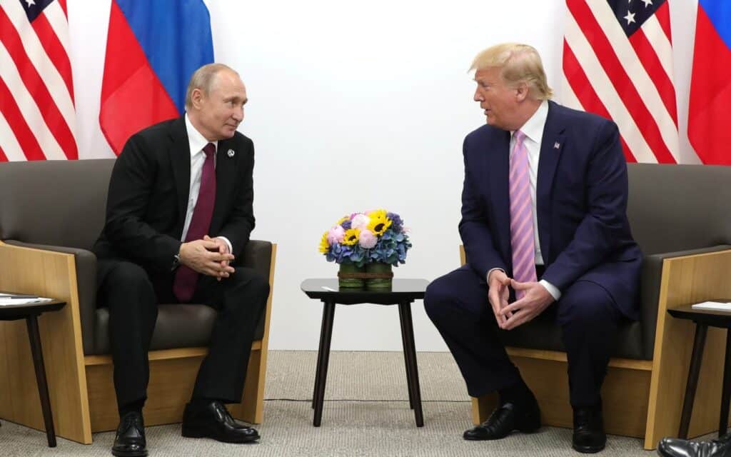 Встреча Владимира Путина и Дональда Трампа в 2019 году в Осаке