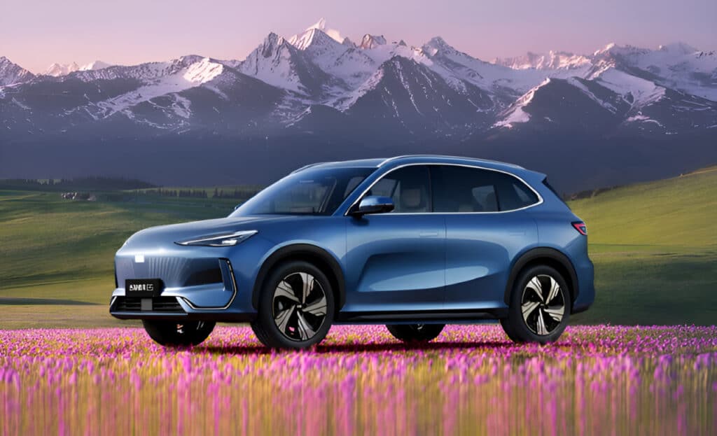 Geely iyul oyida 130 mingdan ortiq elektromobil sotdi / Foto: CarNewsChina