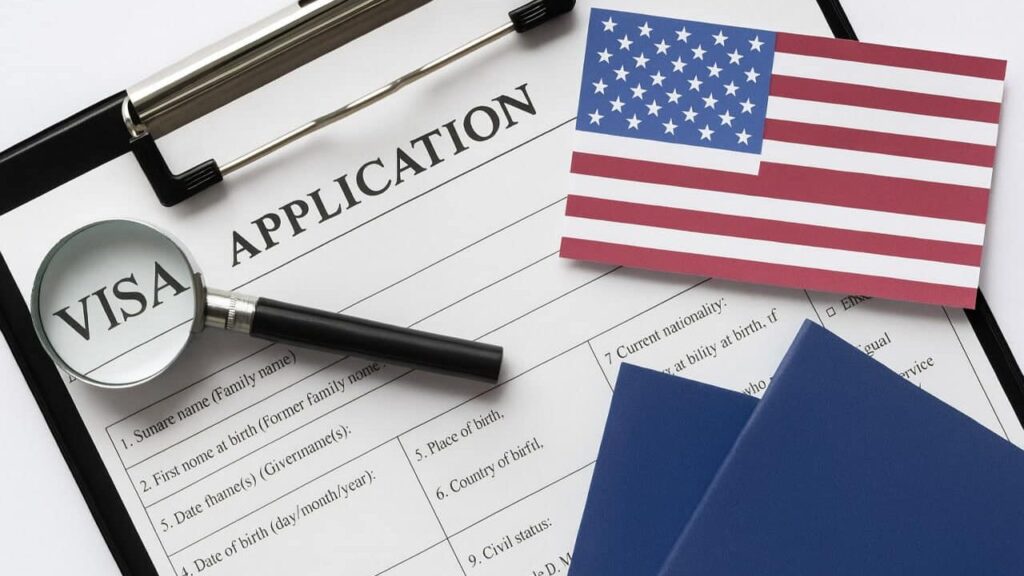 AQSh ayrim o‘zbekistonliklarga viza olishni chekladi