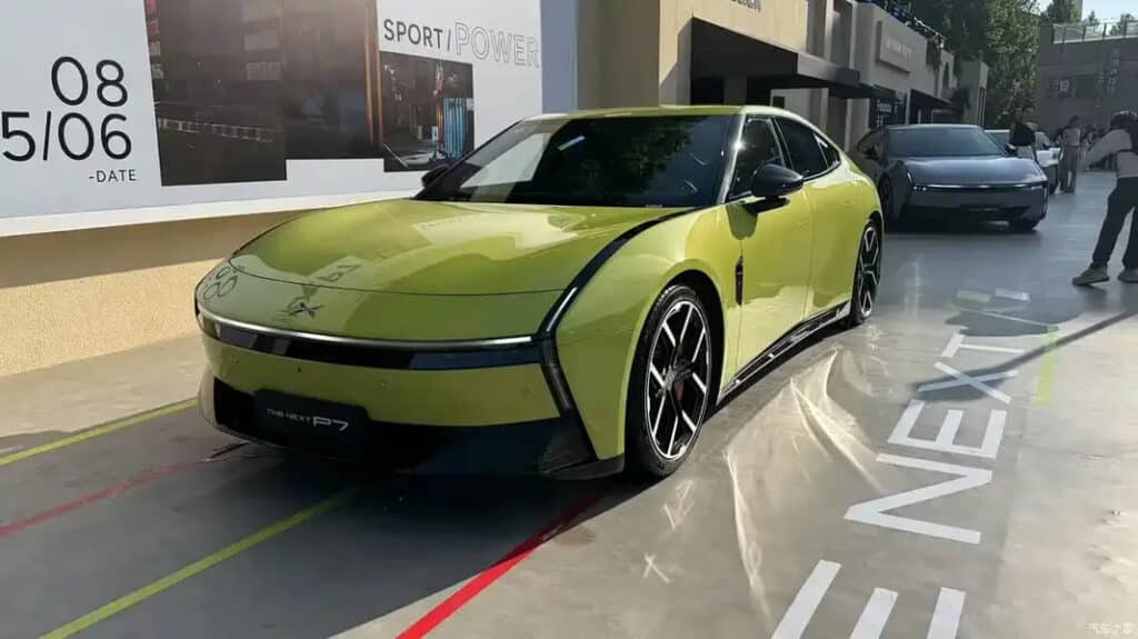 XPeng P7