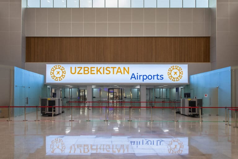 UzAirports 10 yillik strategiya ishlab chiqish uchun tender e’lon qildi