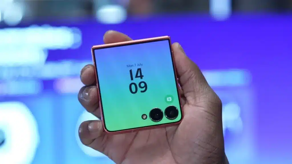Samsung Galaxy Z Flip 7