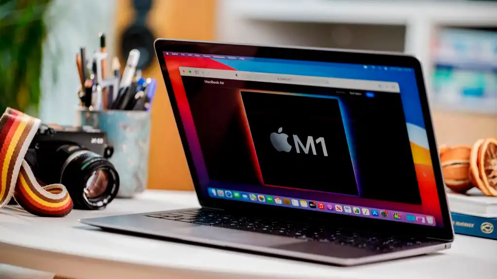 2025-yilda MacBook Air M1 olish kerakmi / Foto: Palach
