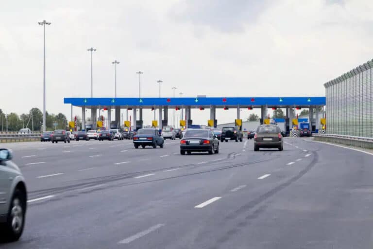O‘zbekistondagi birinchi pulli yo‘l avgustda ochiladi