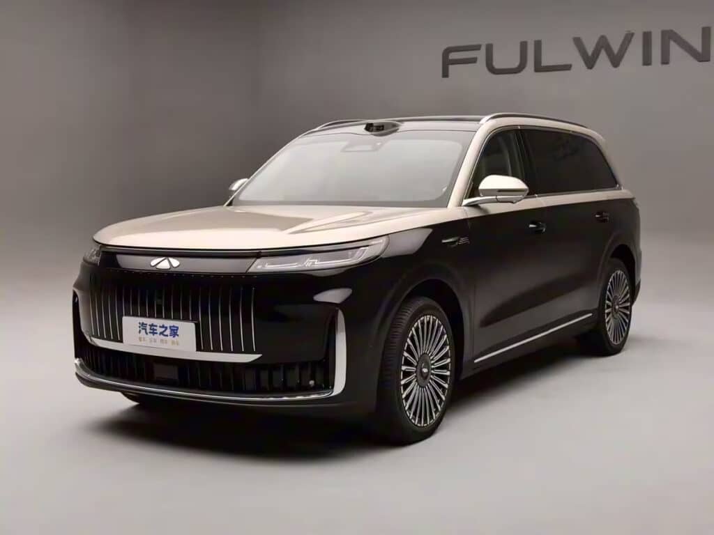 Chery Fulwin T11 avtomobili taqdim etildi / Foto: Autohome