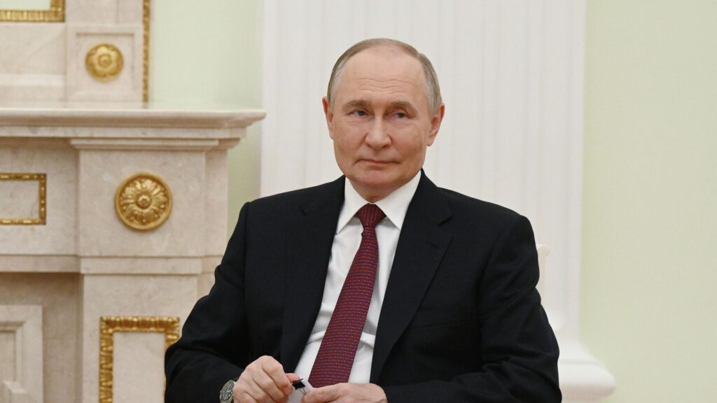 Putin to Visit Tajikistan for CIS Leaders’ Summit