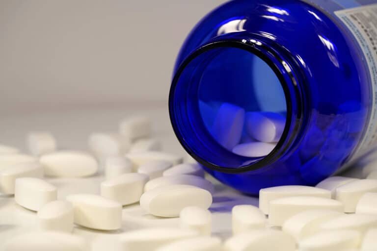 Uzbekistan’s Supplement Boom: Dietary Additives Reach Record 9.5% of Pharmacy Sales