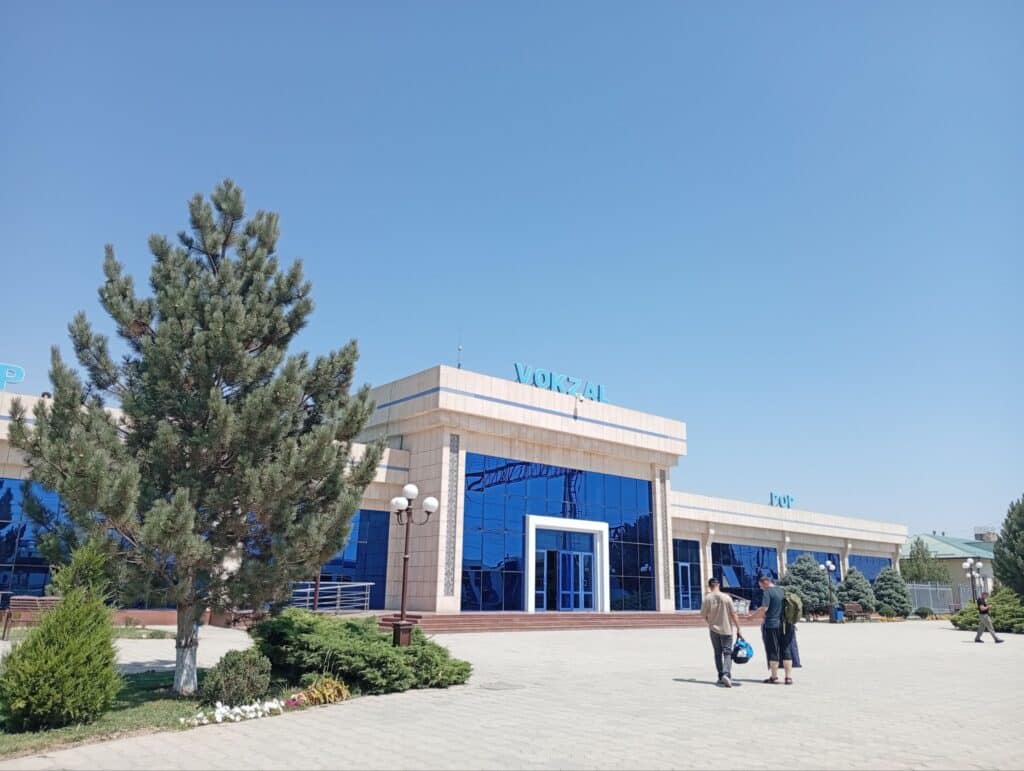 Вокзалы Узбекистана