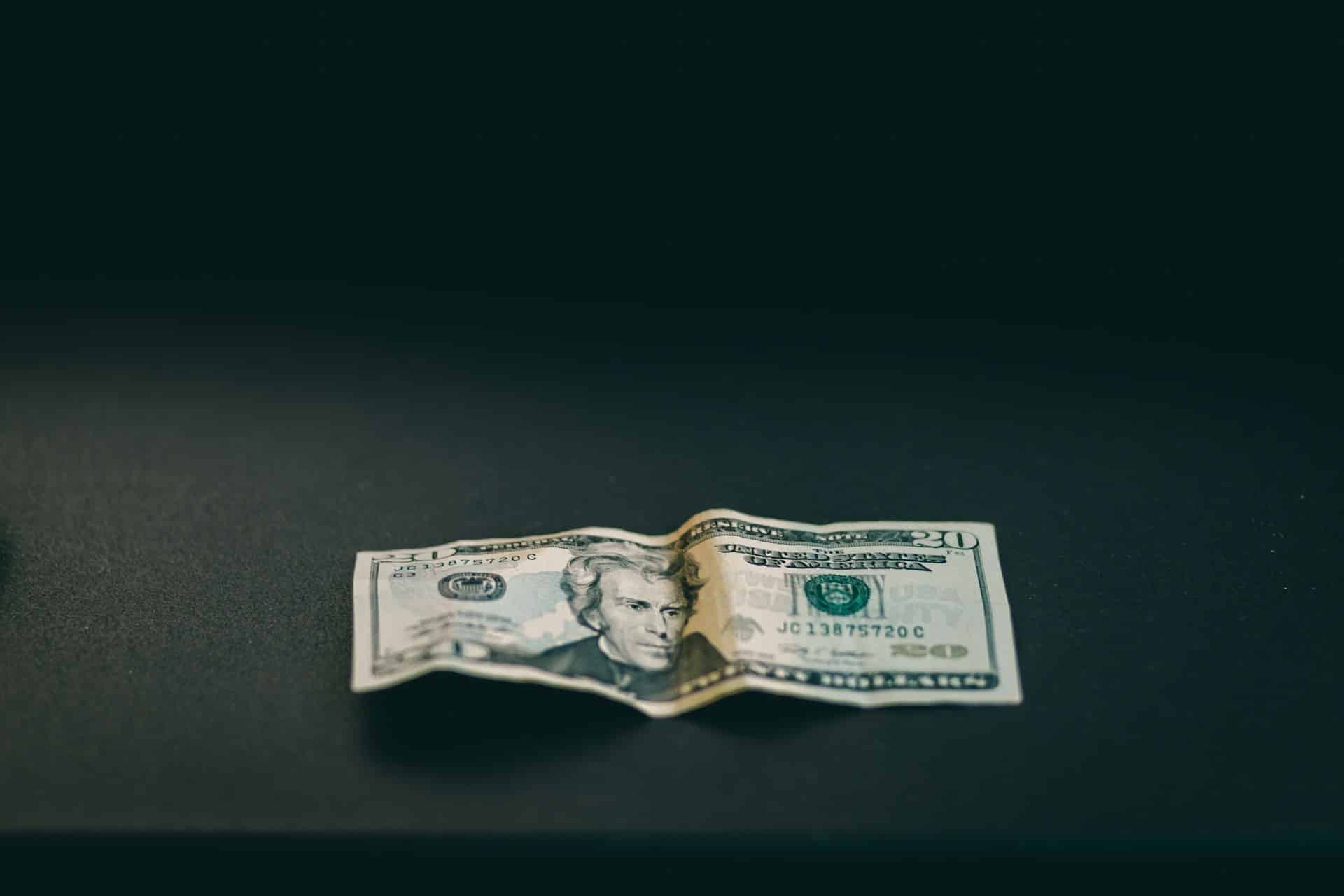 Курс валют в Ташкенте