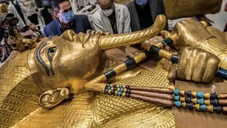 Egypt Showcases Tutankhamun’s Full Tomb Collection for the First Time