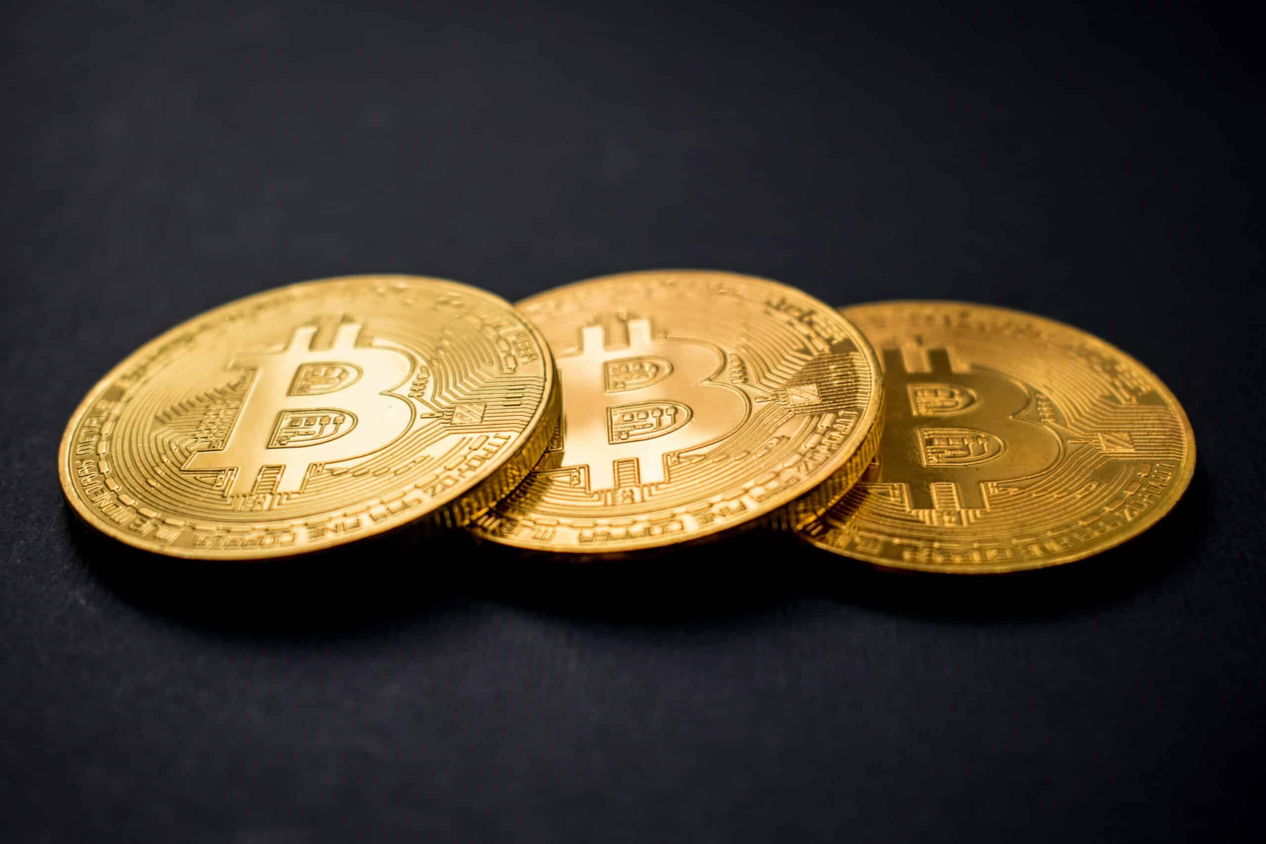 Биткоин