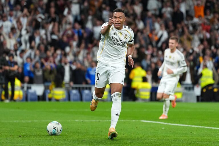 Реал Мадрид уничтожил Валенсию на «Бернабеу»