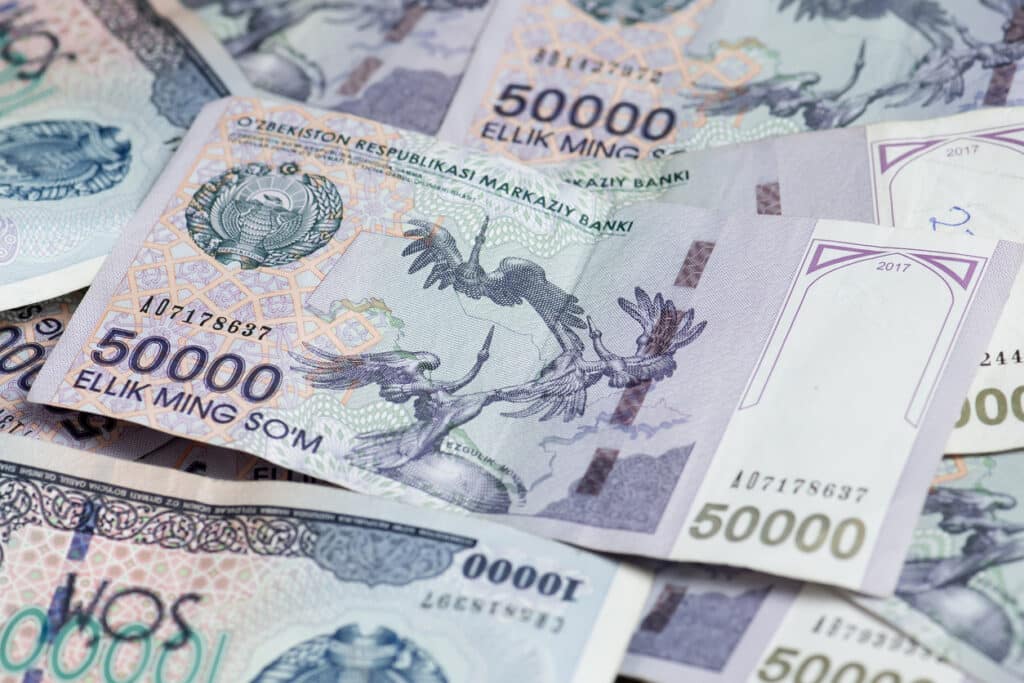 узбекский сум