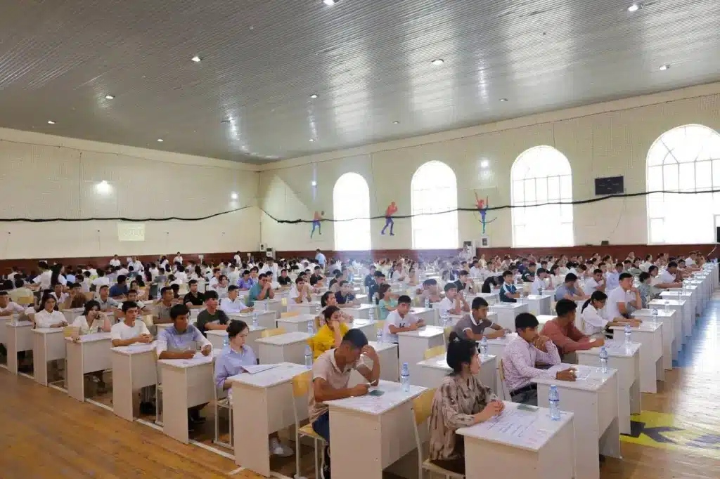Uzbek Citizens Spend Over UZS 30 Trillion on Education in First 10 Months of 2025