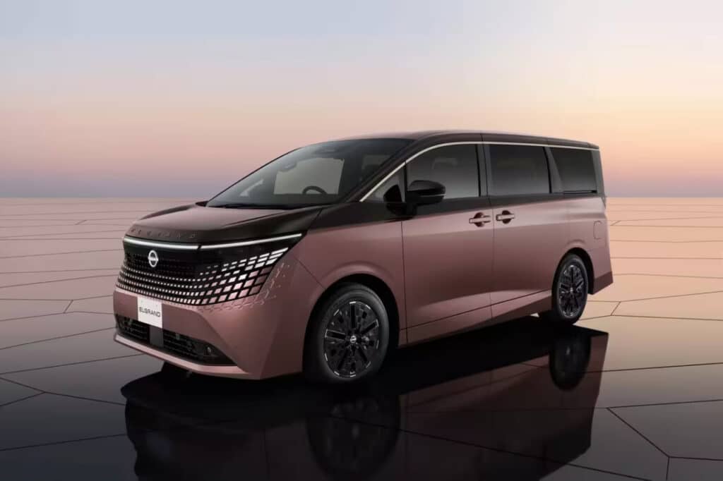 Nissan yangi avlod Elgrand minivenini taqdim etdi / Foto: Nissan