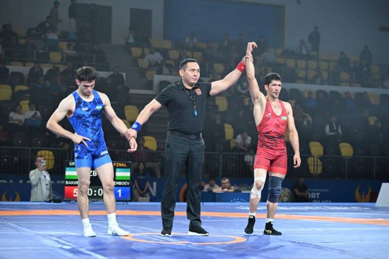 Определены первые призеры чемпионата Узбекистана по греко-римской борьбе