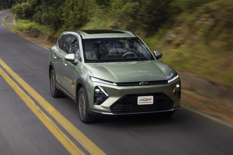 Chevrolet Captiva gibrid avtomobili sotuvga chiqarildi — foto