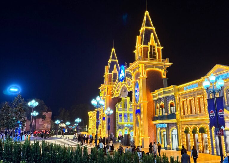 За год поток туристов из США в Узбекистан вырос на 22,4%