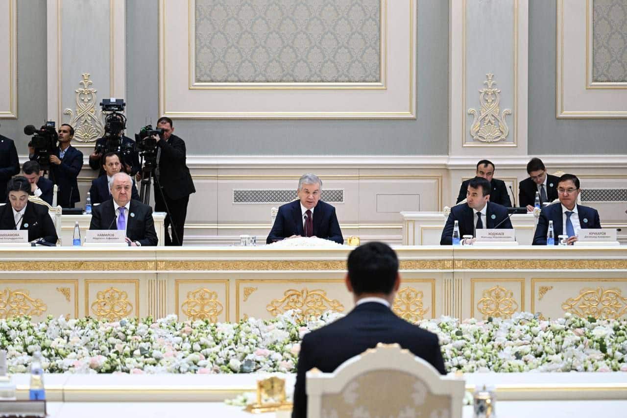 Uzbekistan and Turkmenistan Set Target of $2 Bn Trade Turnover