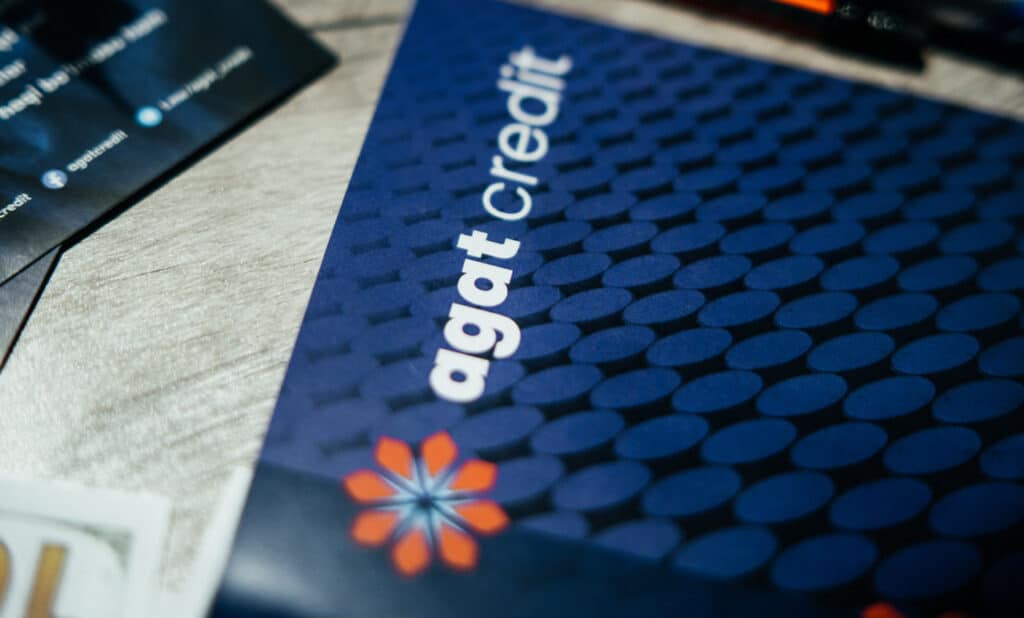 Agat Credit Toshkent birjasiga yillik 27 foiz daromadlilik bilan obligatsiyalarini joylashtirdi