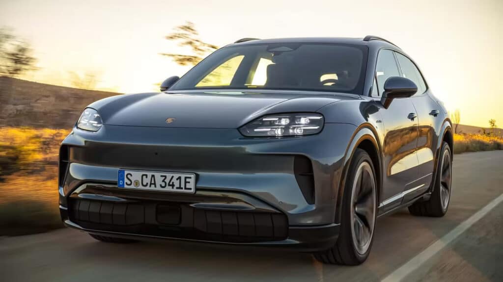 Porsche Cayenne to’liq elektrli krossoveri namoyish etildi / Foto: Porsche