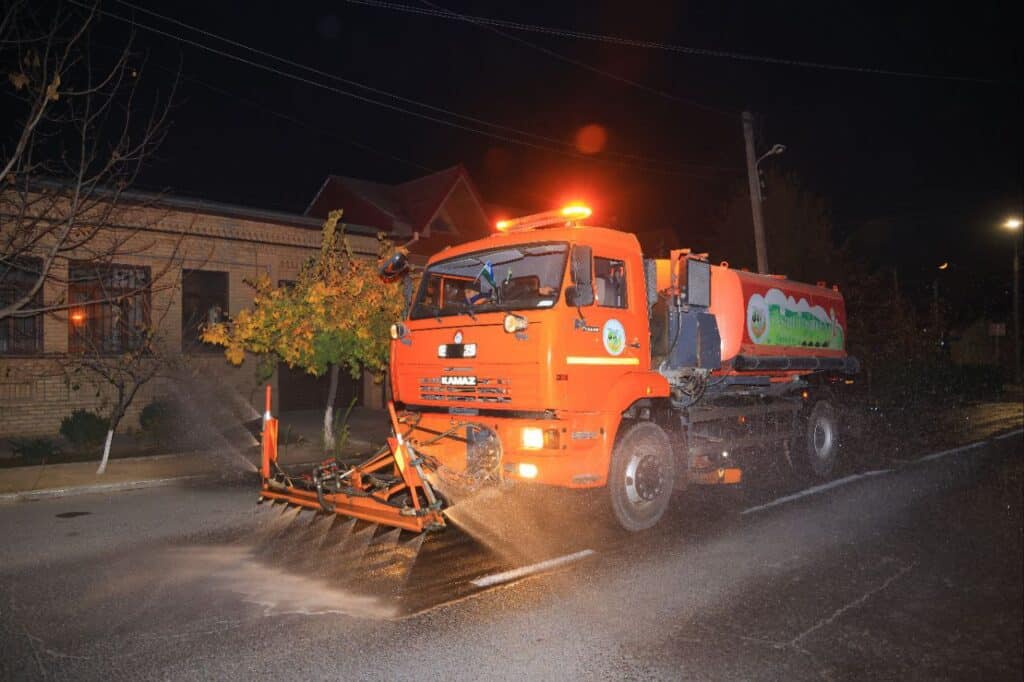 Поливочная машина