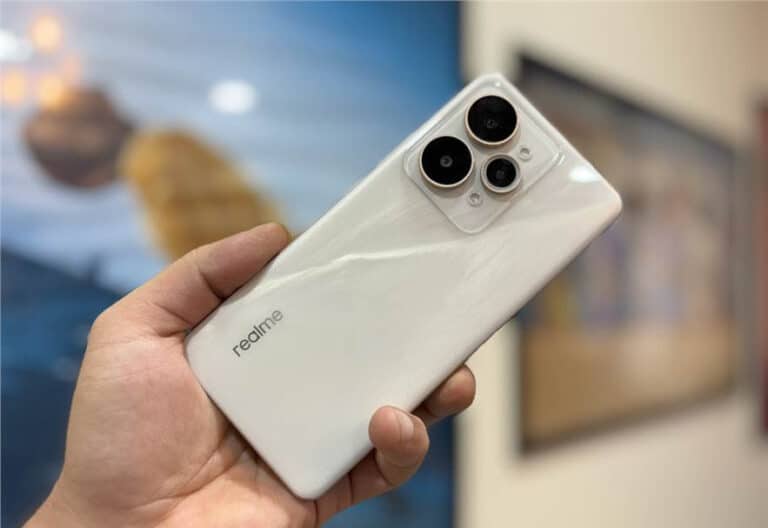 Realme 16 Pro+ smartfoni qanday xususiyatlarga ega