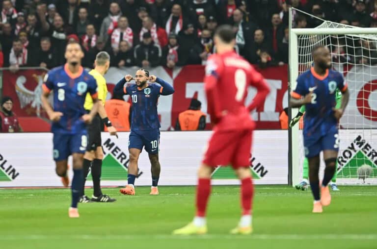 Польша удержала ничью с Нидерландами в группе G