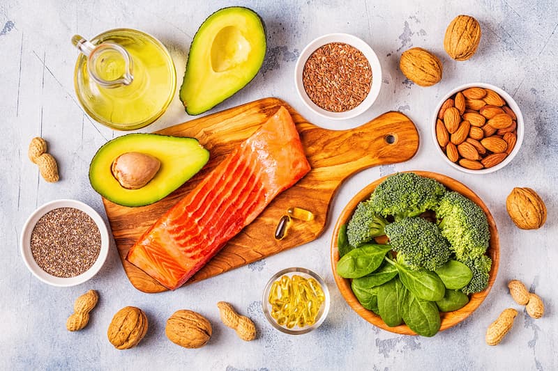 Ovqatlanishga e’tibor berish lozim