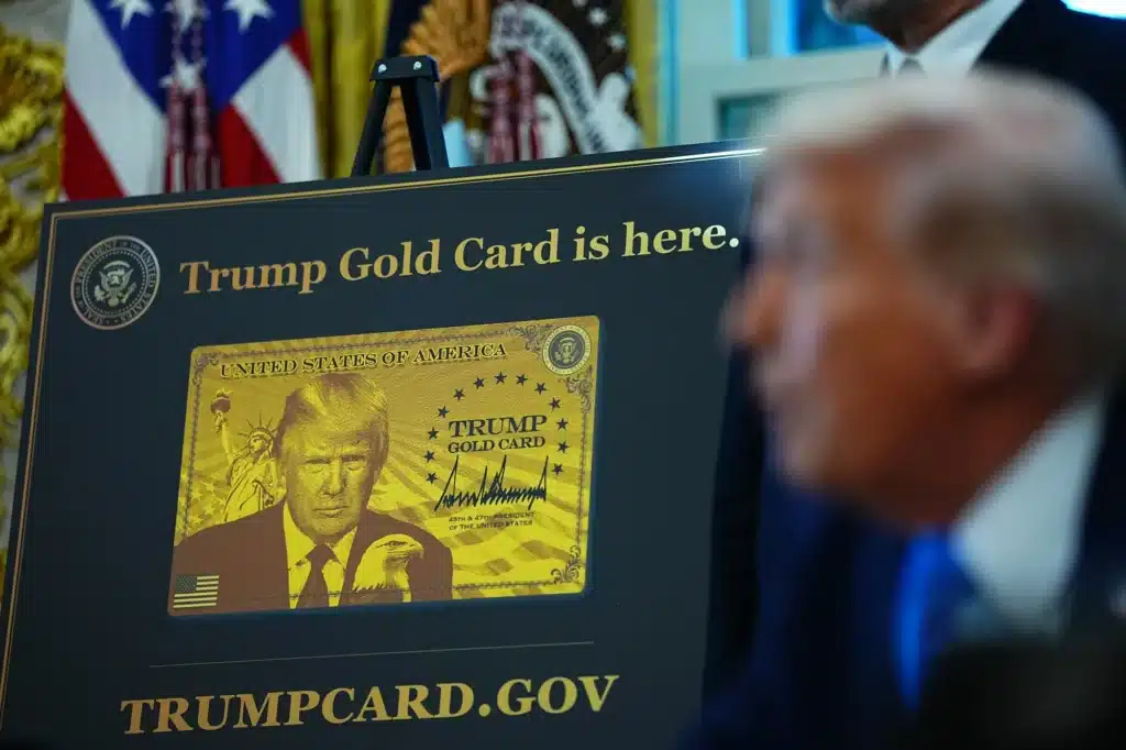 Trump Launches $1 Mln «Gold Card» Visa for Wealthy Foreigners
