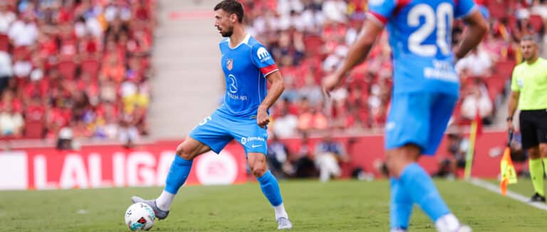 Атлетик Бильбао дожимает Атлетико Мадрид в концовке матча